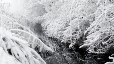 Temps de neige sur la rivière