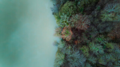 Une rive vue du ciel